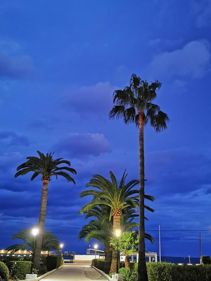 Happy Beachfront Apartment Altea Bagian luar foto